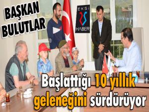 Başkan Bulutlar, başlattığı 10 yıllık geleneğini sürdürüyor