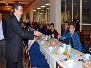 Başkan Bulutlar, şehit ailelerine iftar yemeği verdi