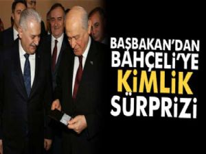 Başbakan Yıldırım'dan Bahçeli'ye yeni kimlik jesti