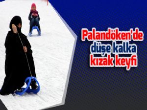 Palandöken'de düşe kalka kızak keyfi