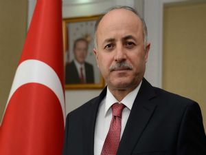  Vali Azizoğlu'ndan 14 Mart Tıp Bayramı mesajı