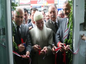 Çizmelioğlu Kongre Caddesi'nde...