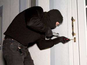 Hırsızlar bir günde 19 eve girdi...