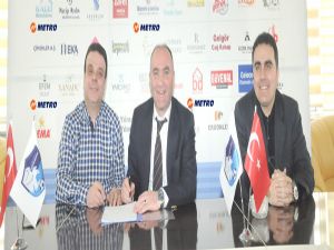 Metro Turizm Erzurumspor'a sponsor oldu...