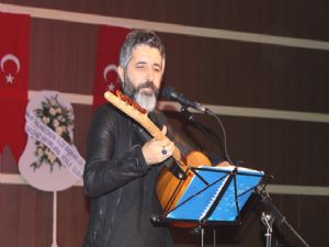 Ali Kınık konserine yoğun ilgi...