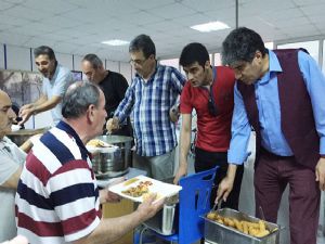 İbrahim Erkal, Erzurumlular Vakfı'nda iftar yemeği verdi...