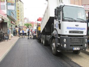 Büyükşehir asfaltta rekora koşuyor...
