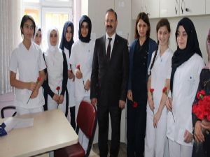 Deligöz: AK Parti esnafın yanında...