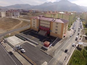 Erzurum Büyükşehir Belediyesi'nden asfalt seferberliği...