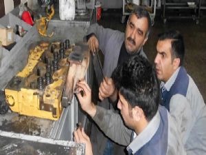 Büyükşehir Belediyesi 1 yılda 642 aracı onardı...