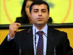HDP Genel Başkanı Demirtaş'tan Flaş açıklamalar: Dün gece Öcalan'la görüştük ve...