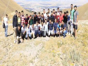Erzurum'a gelen öğrenciler tarihi ve turistik yerleri gezdi