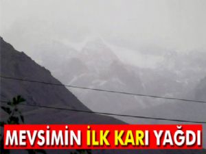 Mevsimin ilk karı düştü