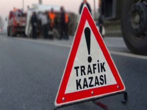 Sarıkamış'ta trafik kazası: 1 ölü, 1 yaralı