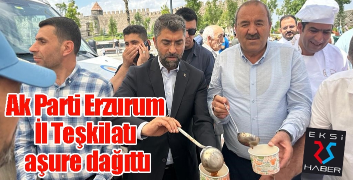 Ak Parti Erzurum İl Teşkilatı aşure dağıttı